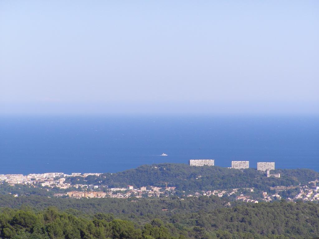 Le Mas Des Cigales Tourrettes-sur-Loup Exterior photo